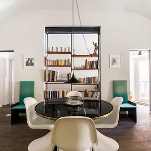  Apartment Trastevere Luxury Design