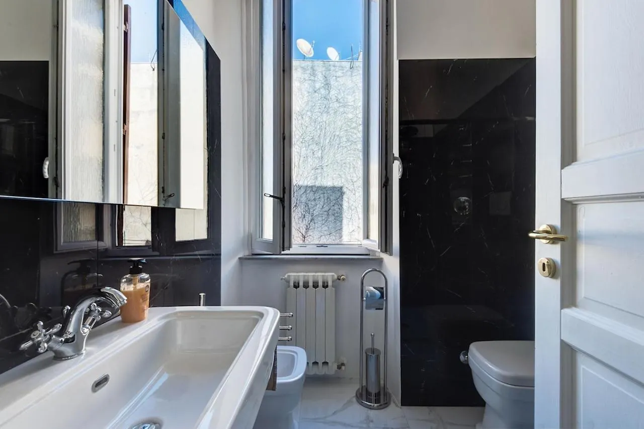 Trastevere Glorioso Marble 1 Bedroom Studio Apartment Rome Italy