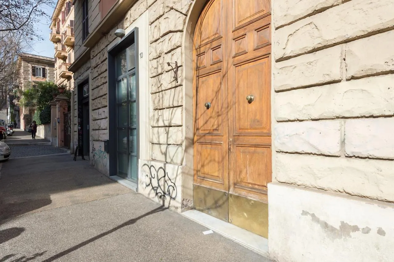 Trastevere Glorioso Marble 1 Bedroom Studio Apartment Rome
